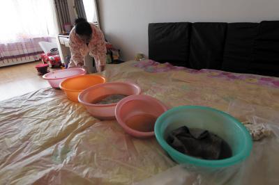 范县楼上漏水，住户失联，小区没物管，业主维权难！律师来支招……